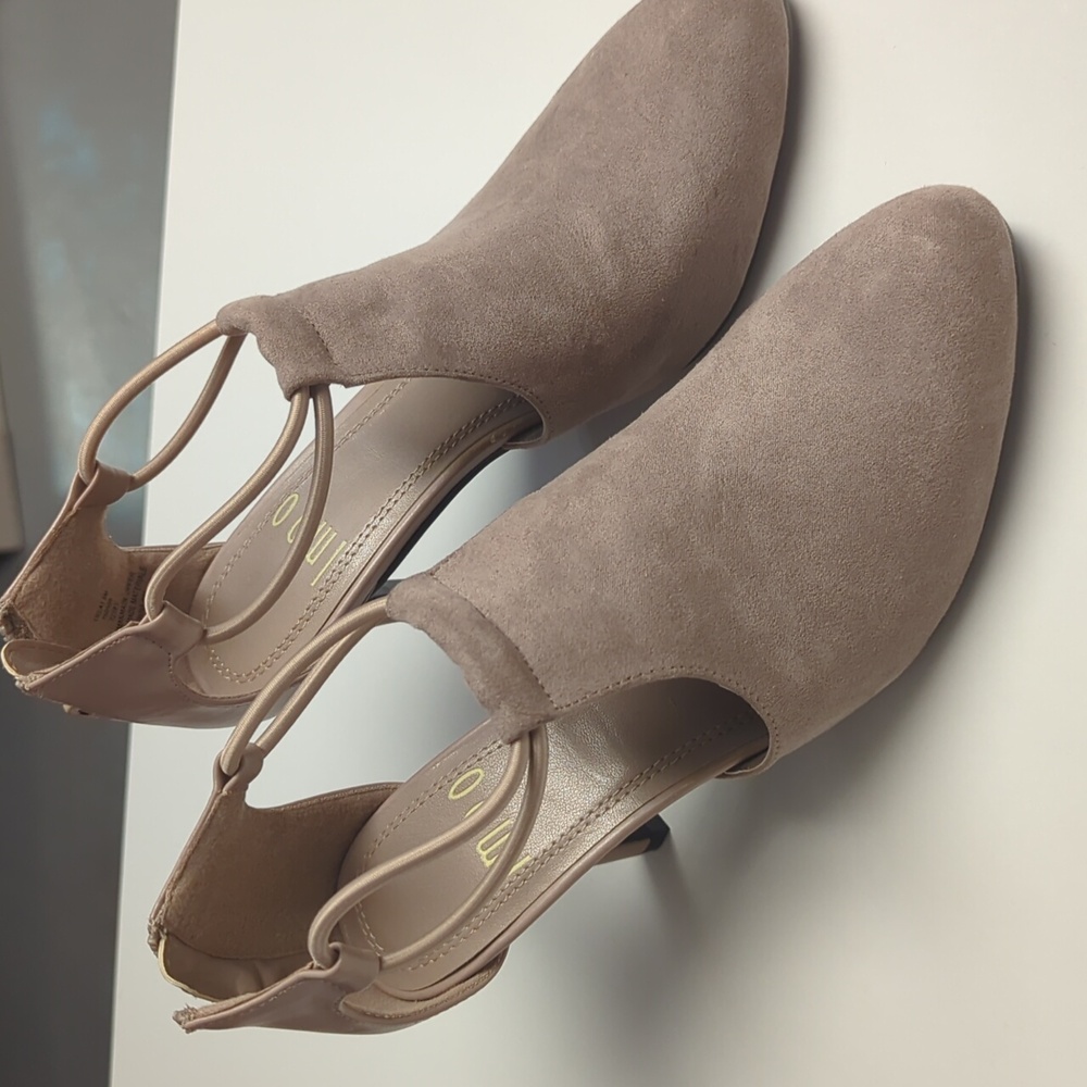 Impo Heels NWOT